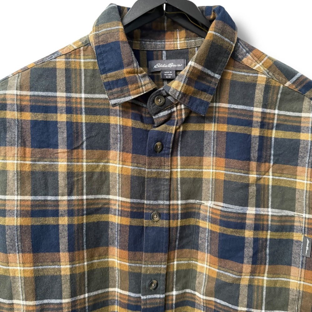 Eddie Bauer Mens Plaid Flannel Long Sleeve Button Down Shirt Green Brown M - Picture 4 of 12